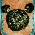 nekowahaha's cooksnap of when they made 困った時のミッキー簡単キャラ弁♪.