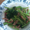 katu_yoshi's cooksnap of when they made 簡単★ベーコンと小松菜のマスタード炒め.