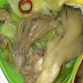 す1222's cooksnap of when they made 【煮物】キャベツと舞茸の炒め煮.