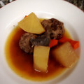 VivianTsai's cooksnap of when they made 大根と人参と肉団子の煮物.