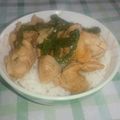 a_isuzu's cooksnap of when they made 簡単! ピーマンと鶏の照り焼き風丼.