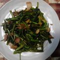 raid25012's cooksnap of when they made 空芯菜とベーコンの炒め物.
