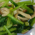 kurumilk's cooksnap of when they made 小松菜としめじの煮びたし.