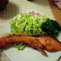 まいうー探しの旅人's cooksnap of when they made 簡単で美味しい♡鮭のムニエル.