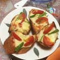 クックLWOVEI☆'s cooksnap of when they made アリスの時計風ピザパン.