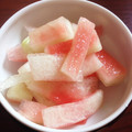tarotaro35's cooksnap of when they made 簡単！スイカの皮の漬け物.