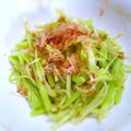 twostep's cooksnap of when they made 捨てないで☆ブロッコリーの芯でおかか和え.