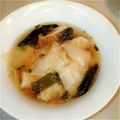 りん♥しゃね's cooksnap of when they made おかわかめと生姜たっぷりワンタンスープ.