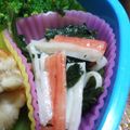 キジトラとハチワレ's cooksnap of when they made ◇お弁当にもう一品◇赤と緑のナムル風.