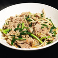 waina's cooksnap of when they made 孤独のグルメ再現！もやしと肉のピリ辛炒め.