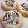 たにたーに's cooksnap of when they made お好み焼きパン（簡単編）.