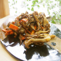 あっぷるカモミール's cooksnap of when they made 舞茸と人参の甘辛炒め 柚子胡椒風味。.