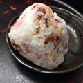 こたつねこくん's cooksnap of when they made 梅干しとおかかおにぎり.