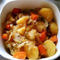 マリィの母's cooksnap of when they made 困ったときのじゃがいもと玉ねぎの煮物♪.