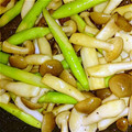 ★いー★'s cooksnap of when they made 簡単♪アスパラとエリンギの炒めもの♡.