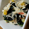 たねママ's cooksnap of when they made カニカマとわかめの中華風酢の物.