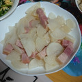 kyamez's cooksnap of when they made 大根とベーコンの柚子胡椒蒸し.