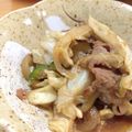 ♫あみ♫'s cooksnap of when they made 牛肩ロースステーキで野菜炒め.