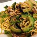 miyuking56's cooksnap of when they made 塩こんぶとゴーヤの和風焼きそば.