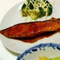 なるchan's cooksnap of when they made 簡単・おもてなし♪鮭のムニエル・ポン酢バターソース.