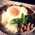 minakokuri's cooksnap of when they made 簡単♪ガパオライス【バジルと挽肉炒め】.