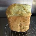 ♪おれんじ30♪'s cooksnap of when they made お手軽に♪抹茶ミルクの食パン～HBで～.