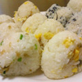papikun's cooksnap of when they made ザーサイとねぎのおにぎり✿.