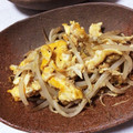 ソウくんママ's cooksnap of when they made 簡単節約レシピ❁ベトナム風モヤシ卵炒め❁.