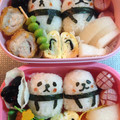 たにたーに's cooksnap of when they made 幼稚園キャラ弁＊パンダ 簡単.