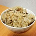 なのはなの's cooksnap of when they made 炊飯器におまかせ　ウマウマ舞茸ごはん.