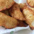 ゆみ25's cooksnap of when they made ギョーザの皮でさつまいものアツアツおやつ.