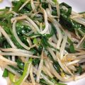 ゆっつぃー's cooksnap of when they made もやしとニラの炒め物.