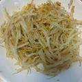 はなかる's cooksnap of when they made もやしをシャキシャキに茹でる方法.