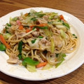ゆみらんたん's cooksnap of when they made 野菜たっぷり！上海風焼きそば.