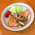 riho⍤⃝﻿'s cooksnap of when they made 鮭のソテー✿きのこと玉ねぎソース.