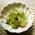 Satoco❋'s cooksnap of when they made 胡瓜と梅干しの紫蘇で和え物を♣.