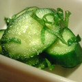 たもたん's cooksnap of when they made ✿今年も登場♪きゅうりと大葉の漬物✿.