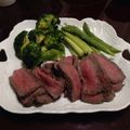 okayam's cooksnap of when they made フライパンで蒸し焼く簡単ローストビーフ.