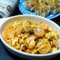 くるくる01's cooksnap of when they made 酒ツマ　むき海老とシメジの塩炒め.