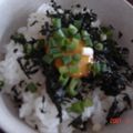 takerumama's cooksnap of when they made 卵黄の大葉にんにく醤油漬け(卵かけご飯).