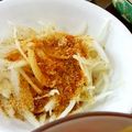 SP♪'s cooksnap of when they made 新玉ねぎ+すりごま+めんつゆだけだよ♪.