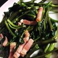 うっさペコペコ's cooksnap of when they made 空心菜とベーコンのニンニク炒め.
