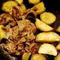 hiyokogirl's cooksnap of when they made さつまいもと豚肉のさっと炒め.