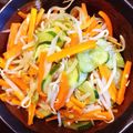料理勉強中♡ちゃい's cooksnap of when they made 夏バテにキュウリと人参ともやしの炒め物.