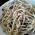 しおとも's cooksnap of when they made キャラ弁で残った海苔救済♫明太海苔パスタ.