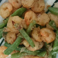 yuuumm's cooksnap of when they made 炒めて絡める、エビといんげんのオイマヨ☆.