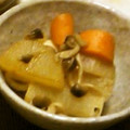 olive11's cooksnap of when they made 簡単☆大根の煮物.