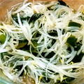 はーちゃんひーちゃん's cooksnap of when they made もやし、わかめ、春雨の中華和え.