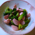 kurukurumin's cooksnap of when they made おさかなソーセージと青梗菜のさっと和え.