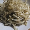 ぁぼかど's cooksnap of when they made もやしとえのきのバターしょうゆ炒め.